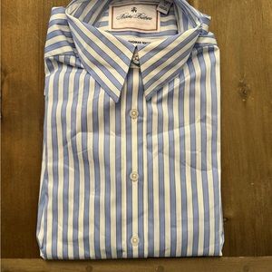 Brooks Brothers Woman’s Classic Fit Striped Cotton Luxury Shirt. Size 0. NWT